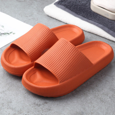 House slippers Couples feel safe when stepping on smooth surfaces