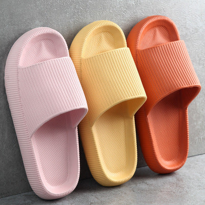 House slippers Couples feel safe when stepping on smooth surfaces