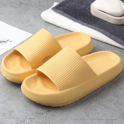 House slippers Couples feel safe when stepping on smooth surfaces